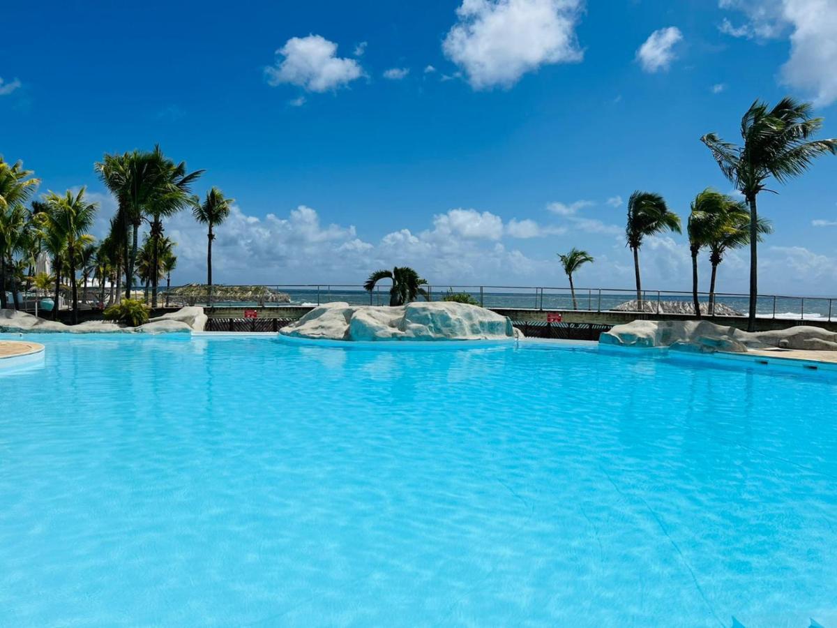Appartement Arc En Ciel 3 Pieces Avec Acces Piscine Et Plage Сен Франсоа Екстериор снимка