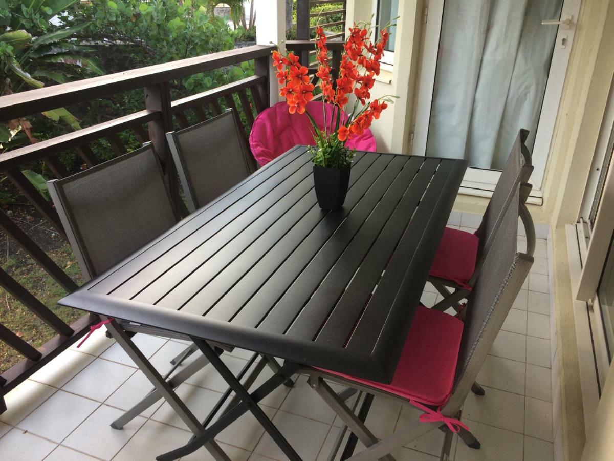 Appartement Arc En Ciel 3 Pieces Avec Acces Piscine Et Plage Сен Франсоа Екстериор снимка